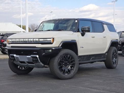 New 2026 GMC Hummer EV SUV image 2