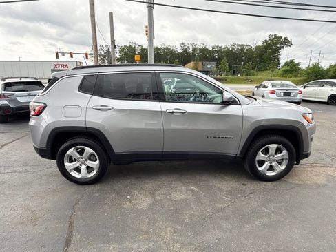 Used 2020 Jeep Compass Latitude w/ Cold Weather Group image 6