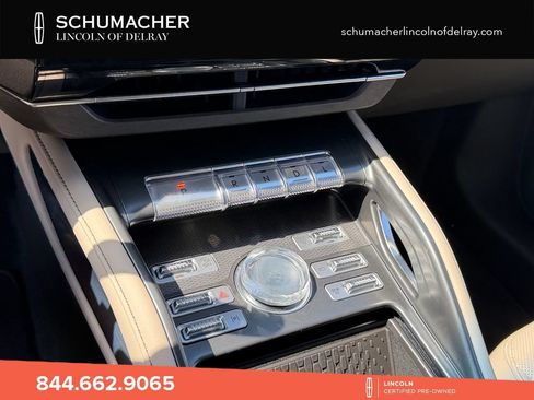 Used 2024 Lincoln Nautilus Premier AWD/4WD image 19