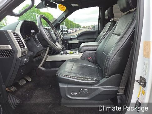 Used 2016 Ford F150 Lariat w/ Equipment Group 502A Luxury AWD/4WD image 9