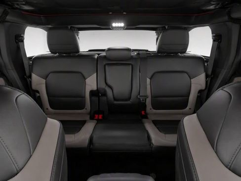Used 2023 Ford Bronco Wildtrak AWD/4WD image 17