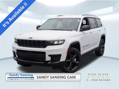 Used 2024 Jeep Grand Cherokee L Laredo image 1