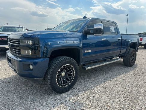 Used 2015 Chevrolet Silverado 2500 High Country w/ Duramax Plus Package AWD/4WD image 5