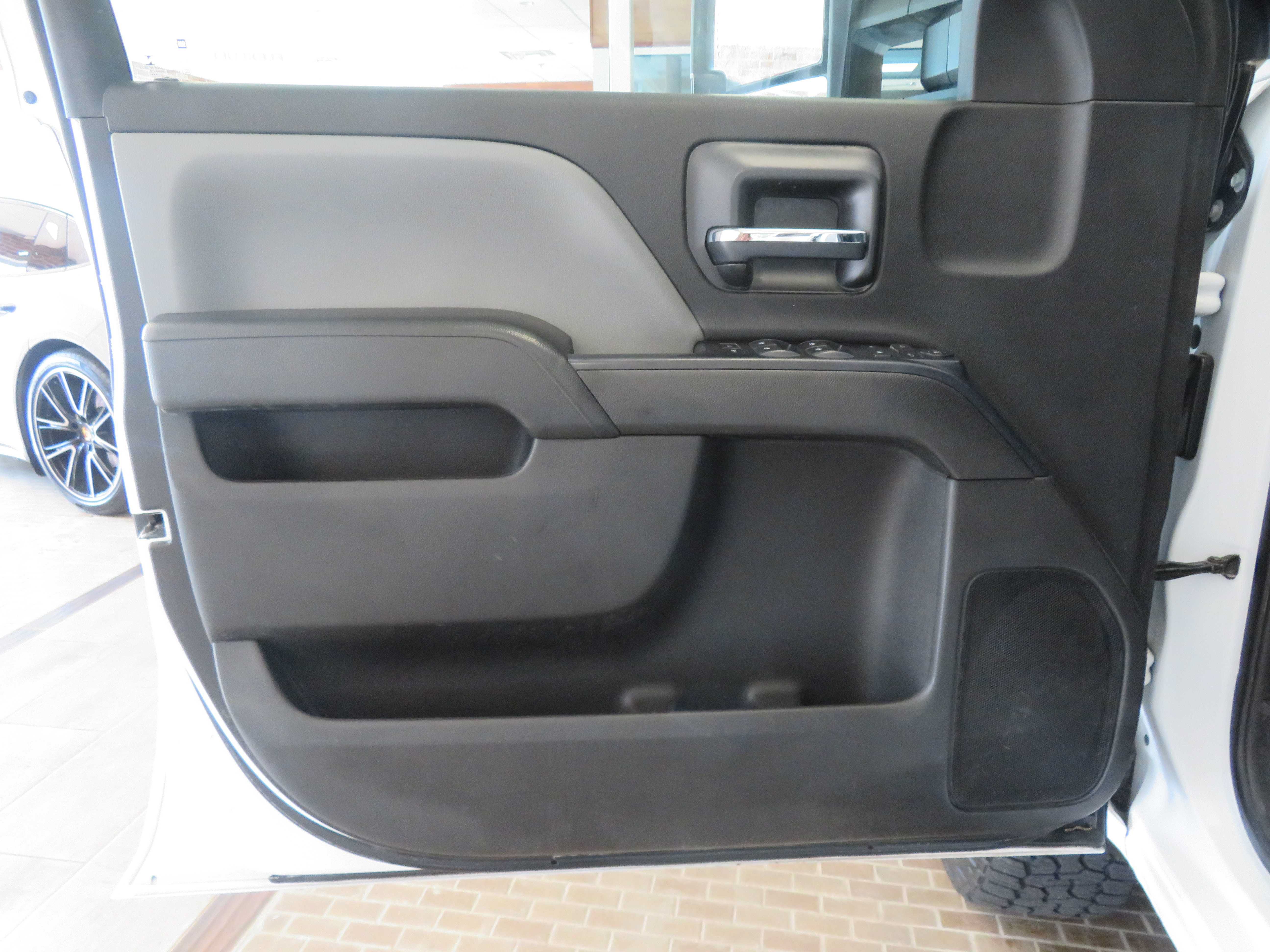 Used 2018 GMC Sierra 2500 4x4 Crew Cab image 13