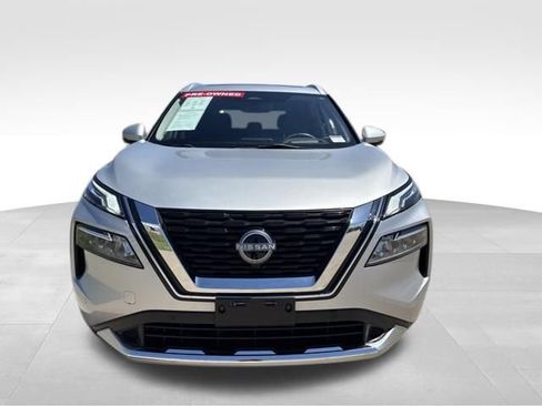 Used 2023 Nissan Rogue Platinum w/ Platinum Premium Package FWD image 4