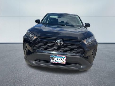 Used 2022 Toyota RAV4 LE w/ Carpet Mat Package (TMS) AWD/4WD image 2