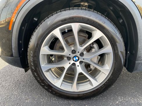 Used 2019 BMW X5 xDrive40i w/ Executive Package image 51