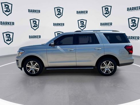 Used 2022 Ford Expedition Limited AWD/4WD image 6