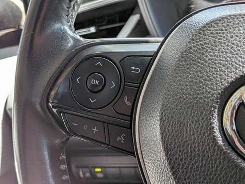 Used 2022 Toyota Corolla SE image 11