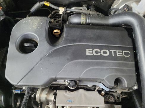 Used 2021 Chevrolet Equinox LS w/ LS Convenience Package FWD image 30