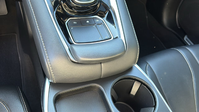 Certified 2025 Acura RDX SH-AWD image 22