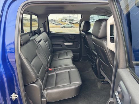 Used 2015 Chevrolet Silverado 2500 LTZ w/ LTZ Plus Package image 13