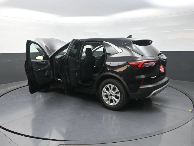 Used 2024 Ford Escape Active FWD image 43