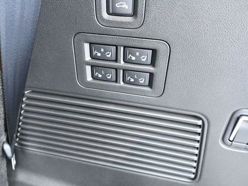 New 2026 INFINITI QX80 Luxe w/ Cargo Package image 16