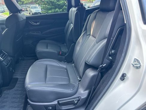 Used 2023 Subaru Ascent Limited AWD/4WD image 18