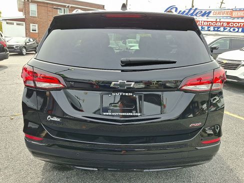 Used 2024 Chevrolet Equinox RS w/ RS Leather Package image 3