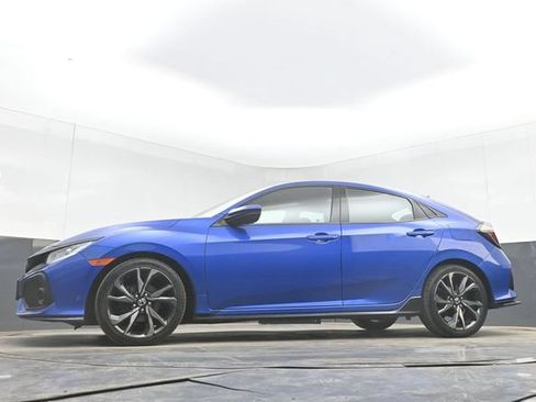 Used 2018 Honda Civic Sport image 42