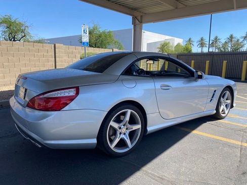 Used 2015 Mercedes-Benz SL 400 image 3