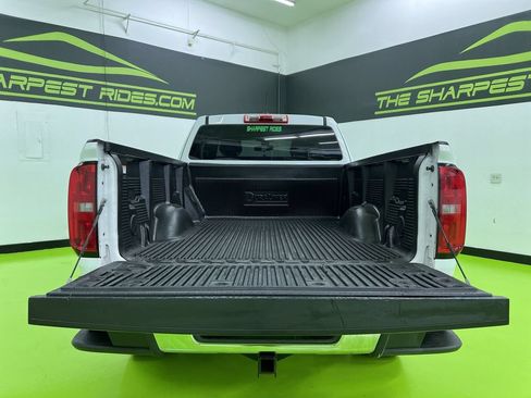Used 2017 Chevrolet Colorado W/T RWD image 9