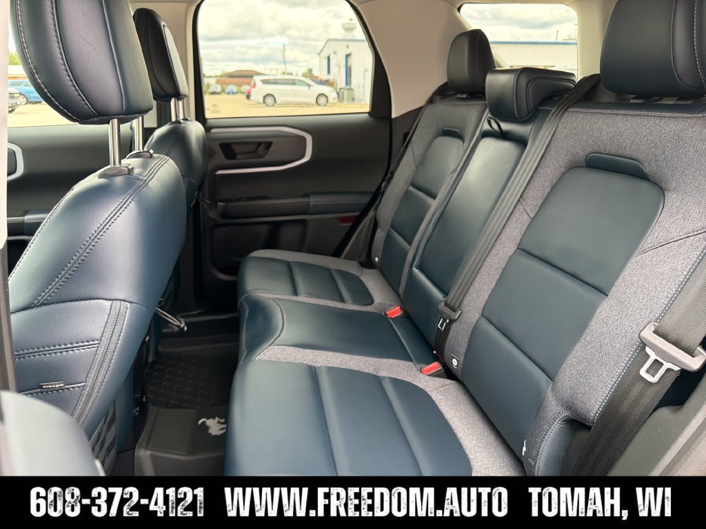 Used 2022 Ford Bronco Sport Outer Banks w/ Tech Package AWD/4WD image 27