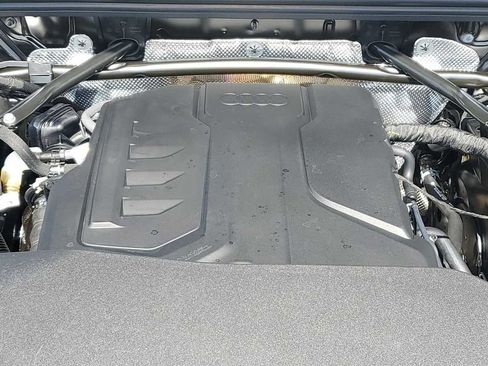 Certified 2025 Audi Q5 Premium w/ Convenience Package image 14