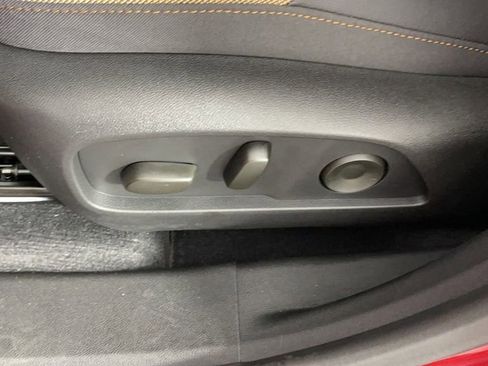 New 2025 Chevrolet Equinox ACTIV image 31