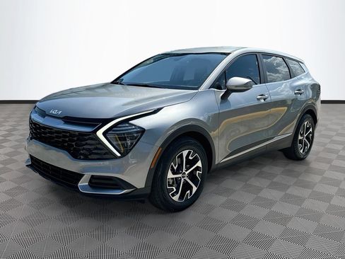 Used 2024 Kia Sportage EX FWD image 3