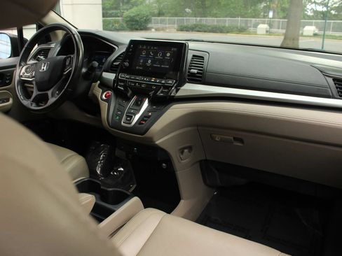 Used 2019 Honda Odyssey EX-L image 19