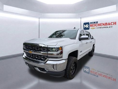 Used 2018 Chevrolet Silverado 1500 LTZ w/ Texas Edition image 8