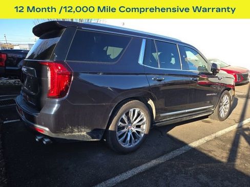 Used 2022 GMC Yukon Denali w/ Denali Premium Package image 5