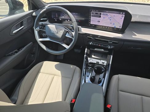 New 2026 Audi Q3 quattro 2.0T AWD/4WD image 33