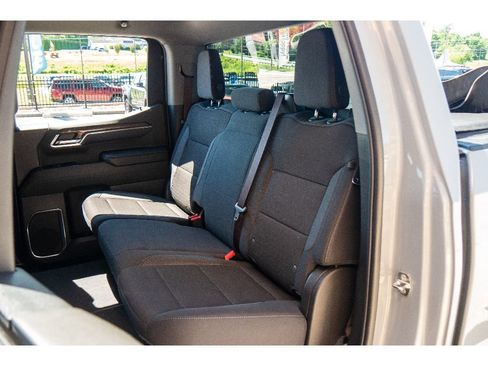 Used 2024 Chevrolet Silverado 1500 RST AWD/4WD image 17
