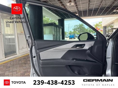 Used 2025 Toyota Camry SE FWD image 17