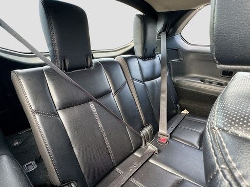 Used 2020 Nissan Pathfinder Platinum AWD/4WD image 30