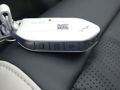 New 2026 Kia EV9 GT-Line image 31