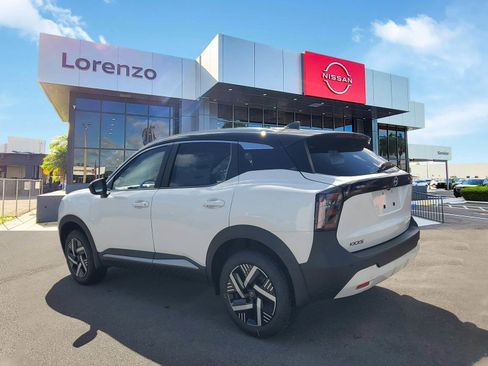 New 2026 Nissan Kicks SV FWD image 6