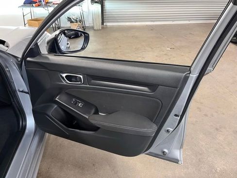 Used 2022 Honda Civic LX image 12