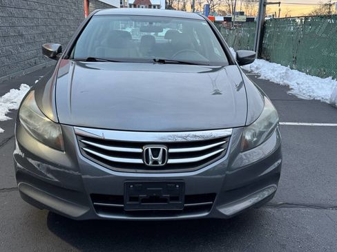 Used 2011 Honda Accord LX image 1