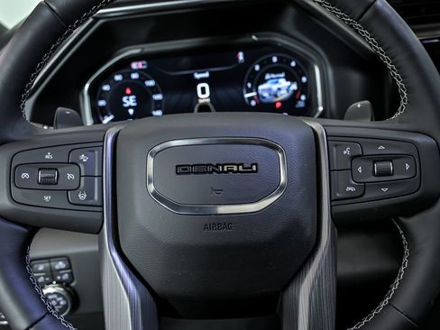 New 2026 GMC Sierra 1500 Denali Ultimate w/ LPO, Black Badging Package AWD/4WD image 15
