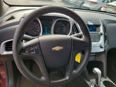 Used 2010 Chevrolet Equinox LT FWD image 25