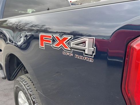 Used 2024 Ford F250 XLT w/ FX4 Off-Road Package image 7