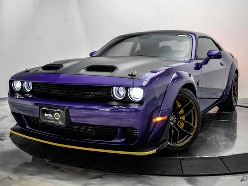 Used 2023 Dodge Challenger SRT Hellcat RWD image 6