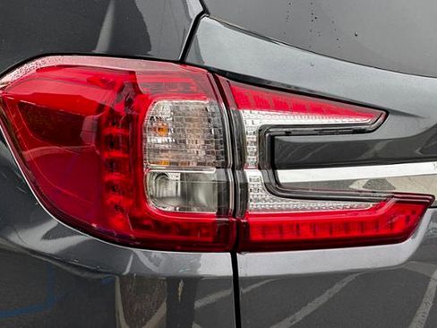 Used 2025 Subaru Ascent Limited AWD/4WD image 31