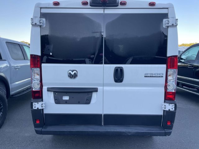 Used 2025 RAM ProMaster 2500 w/ U-Haul Equipment Group FWD image 5