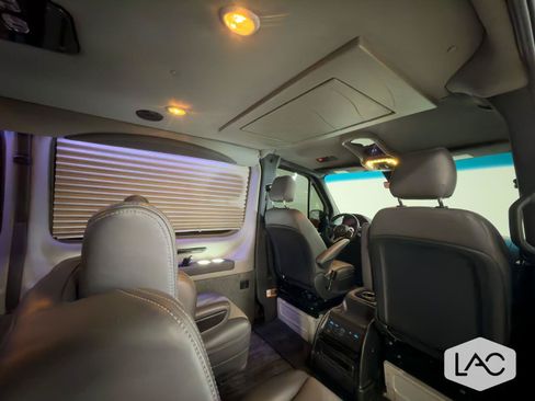 Used 2024 Mercedes-Benz Sprinter 2500 image 9