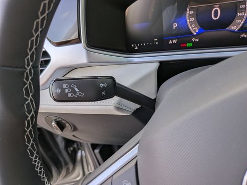 New 2026 Volkswagen Taos SE AWD/4WD image 27