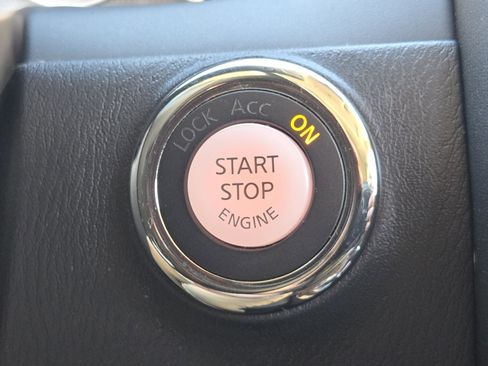 Used 2019 Nissan Armada SL w/ Premium Package image 23