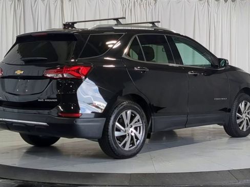 Used 2024 Chevrolet Equinox Premier AWD/4WD image 10
