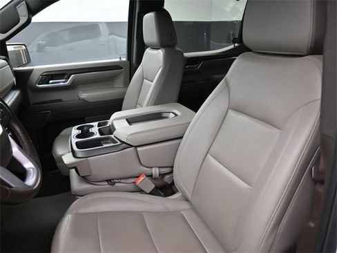 Used 2024 GMC Sierra 1500 SLT image 33