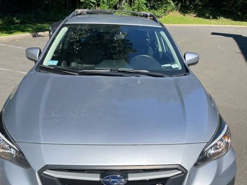 Used 2019 Subaru Crosstrek 2.0i Premium AWD/4WD image 12